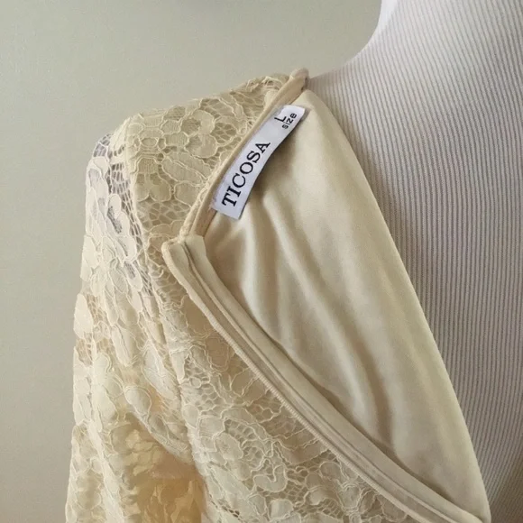 🌹2X HOST PICK🌹TICOSA BEIGE LACE DRESS WITH RUFFLE LAYERED LACE HEM/SZ L - Picture 12 of 14